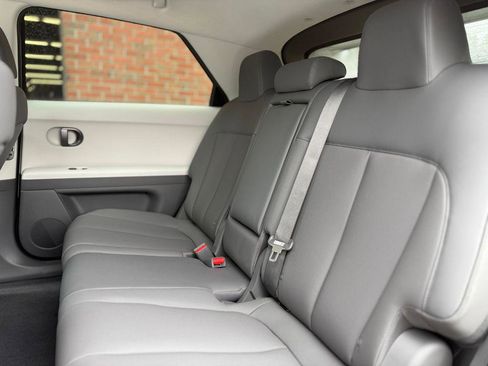 New 2026 Hyundai Ioniq 5 SEL image 5