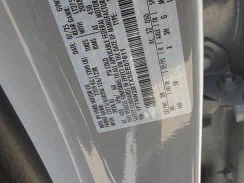 New 2025 Ford F250 Lariat w/ Lariat Ultimate Package image 8