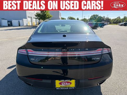 Used 2016 Lincoln MKZ w/ Equipment Group 200A Select FWD image 4