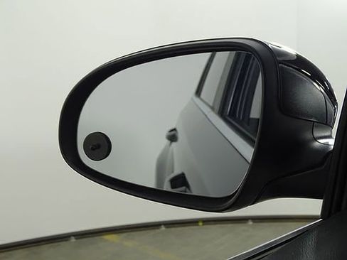 Used 2022 Kia Sportage LX image 34