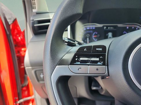 Certified 2022 Hyundai Tucson SEL AWD/4WD image 12