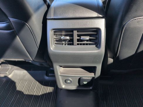 Used 2023 Ford Edge SEL w/ Convenience Package image 30