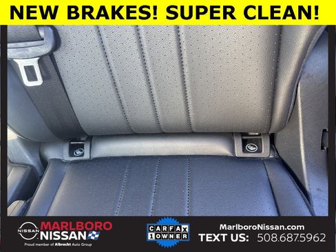 Used 2024 Volkswagen Tiguan SE R-Line image 18