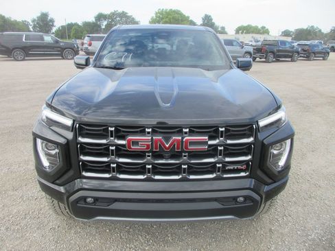 New 2026 GMC Canyon AT4 w/ Technology Plus Package AWD/4WD image 10