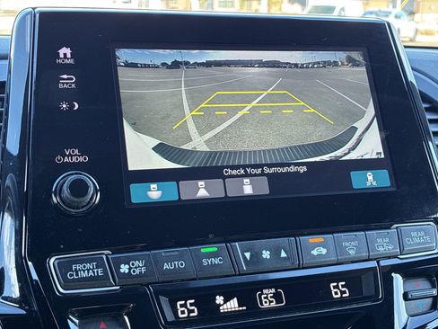 Certified 2024 Honda Odyssey Sport image 32