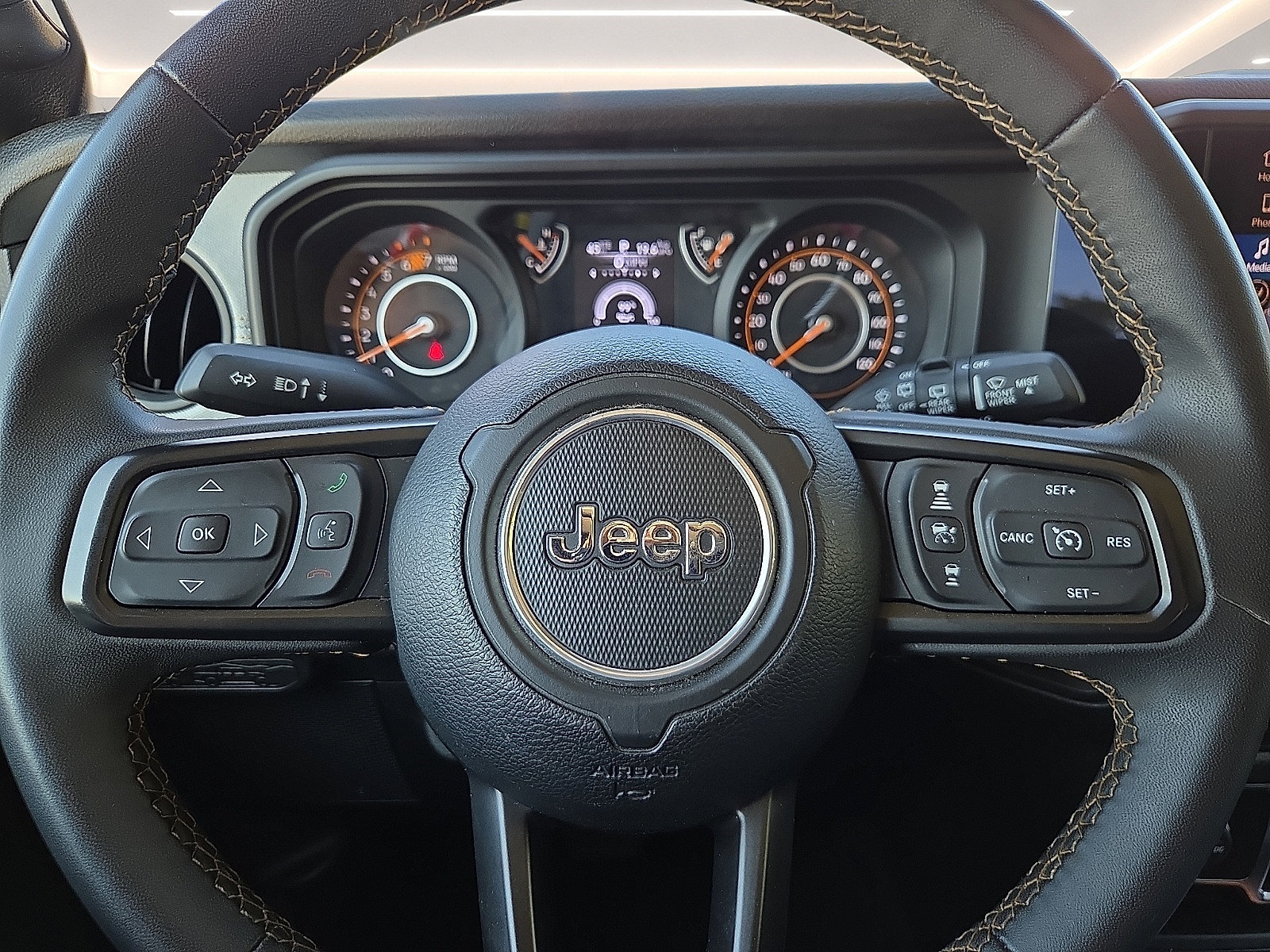 Used 2024 Jeep Wrangler Unlimited Sport AWD/4WD image 24