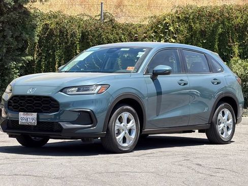 Certified 2025 Honda HR-V LX image 9