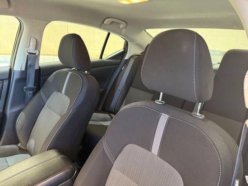 Used 2021 Nissan Sentra SV FWD image 31