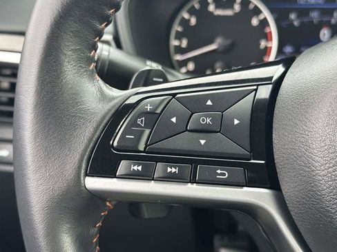 Used 2023 Nissan Altima 2.5 SR w/ SR Premium Package image 24