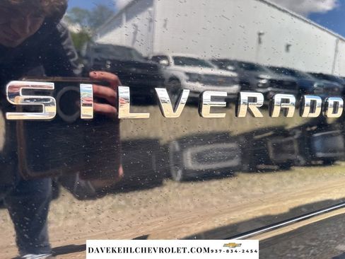 Used 2018 Chevrolet Silverado 1500 LT w/ All Star Edition AWD/4WD image 46