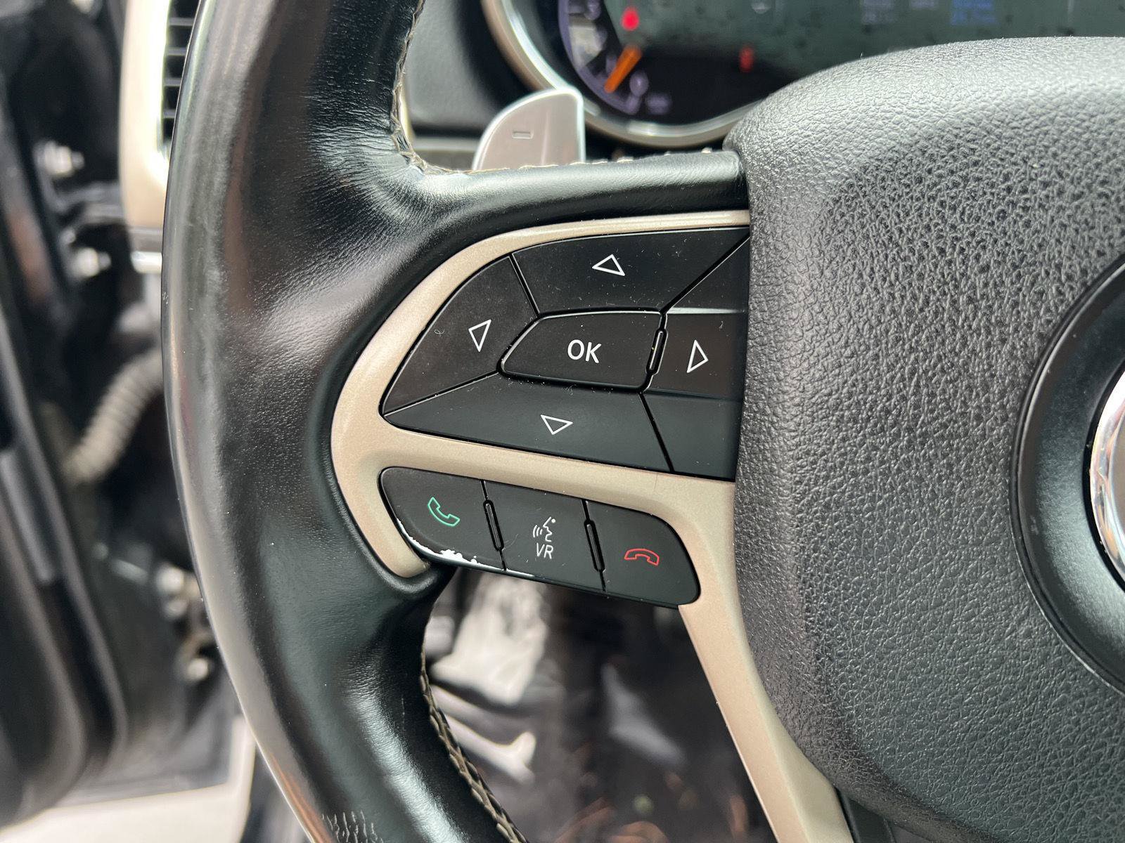 Used 2017 Jeep Grand Cherokee Limited AWD/4WD image 38
