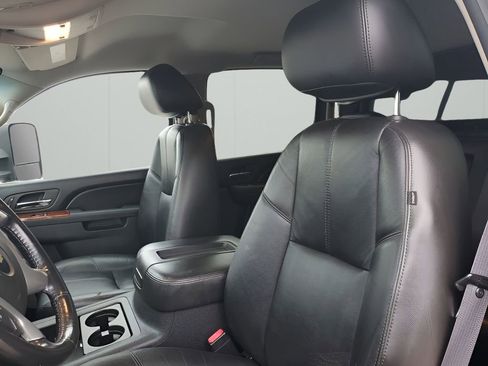 Used 2011 Chevrolet Silverado 1500 LTZ w/ LTZ Plus Package image 26