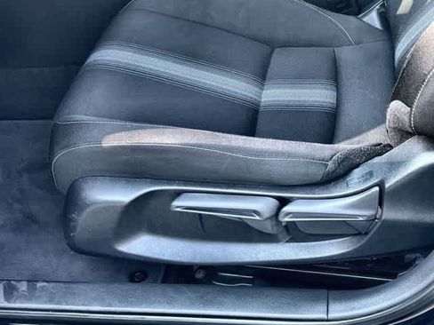 Used 2022 Honda Civic LX image 31