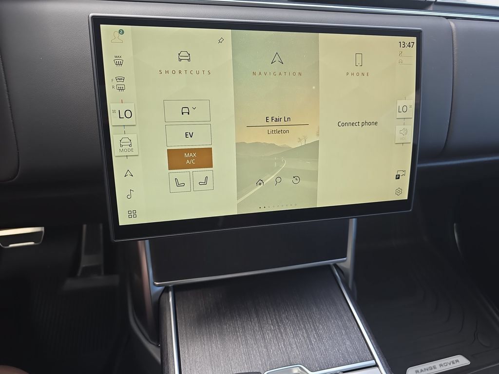 New 2026 Land Rover Range Rover SE AWD/4WD image 15