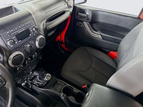 Used 2013 Jeep Wrangler Sport AWD/4WD image 22