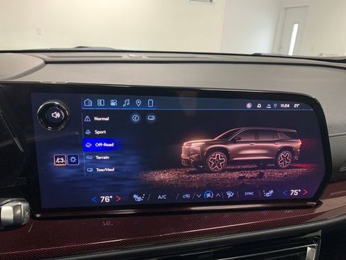 New 2026 Chevrolet Traverse Z71 w/ Driver Confidence Package image 46