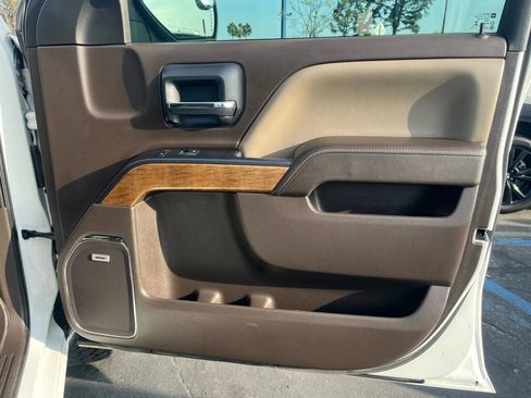 Used 2014 Chevrolet Silverado 1500 LTZ w/ LTZ Plus Package image 9