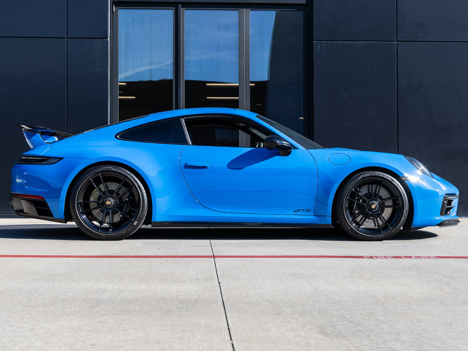 Certified 2023 Porsche 911 Carrera GTS RWD image 13