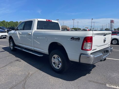 Used 2019 RAM 2500 Big Horn AWD/4WD image 14