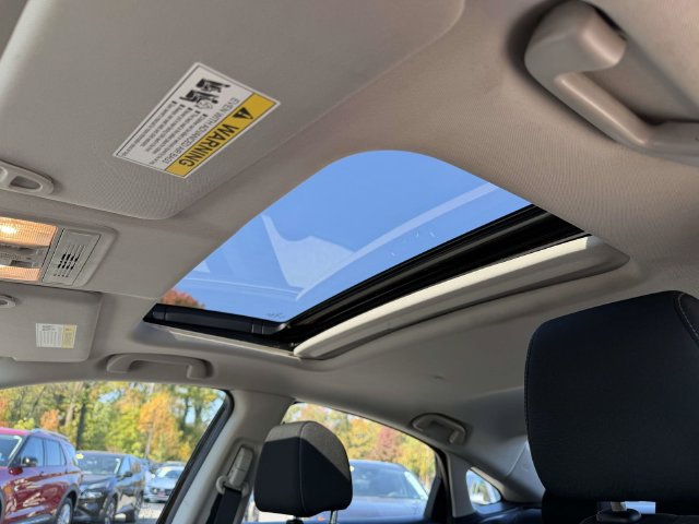Used 2018 Honda Civic EX image 17