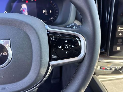 New 2026 Volvo XC60 B5 Plus w/ Protection Package Premier image 18