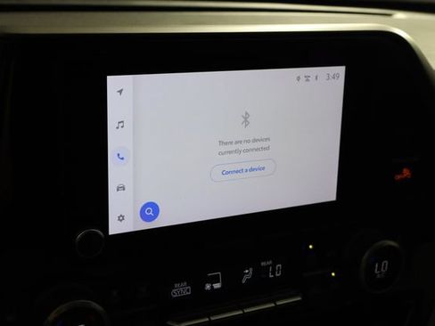Used 2023 Toyota Highlander XLE FWD image 32