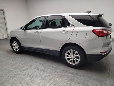 Used 2018 Chevrolet Equinox LT FWD image 3