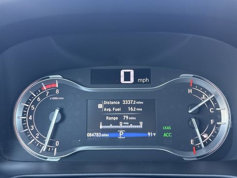 Used 2017 Honda Pilot Elite image 11
