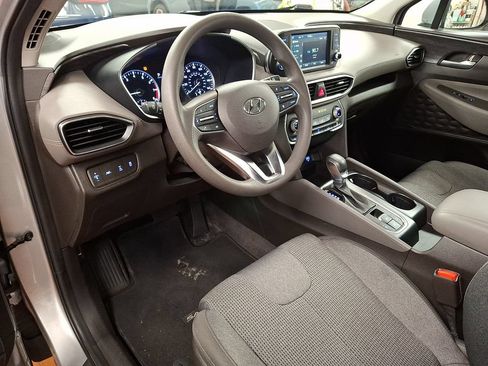 Used 2020 Hyundai Santa Fe SE AWD/4WD image 9