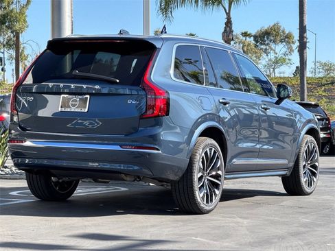 New 2026 Volvo XC90 B6 Plus w/ Protection Package Premier image 5