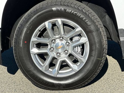 New 2026 Chevrolet Silverado 1500 LT image 33
