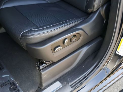 Certified 2023 GMC Sierra 1500 Denali w/ Denali Reserve Package image 11