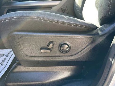 Certified 2023 RAM 1500 Big Horn image 11