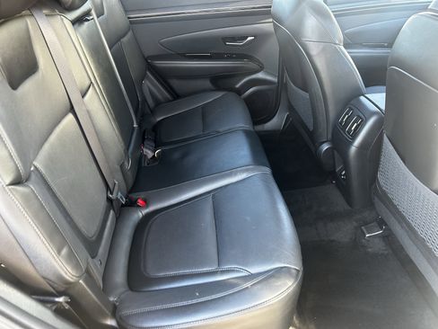 Used 2023 Hyundai Tucson Limited image 12