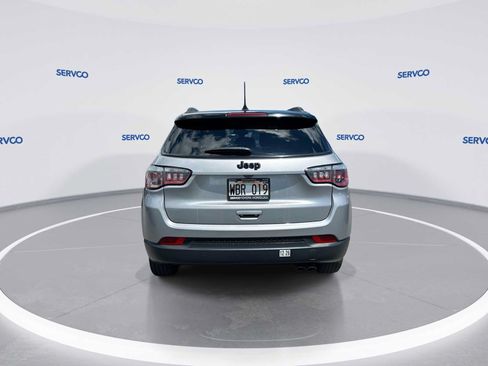 Used 2019 Jeep Compass Latitude FWD image 7