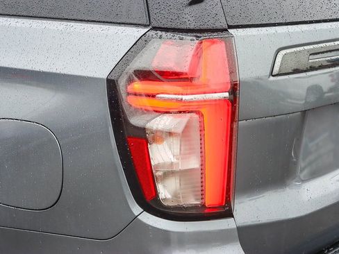 Used 2021 Chevrolet Tahoe Z71 image 8