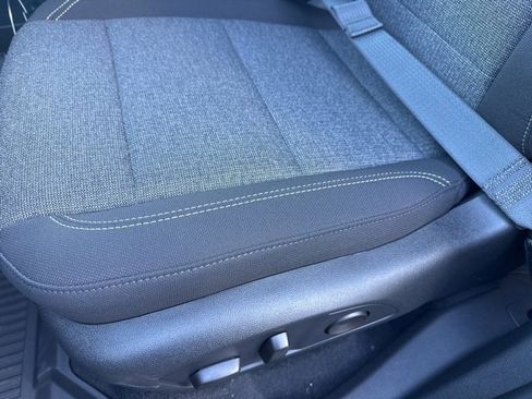 New 2026 GMC Acadia Elevation image 15