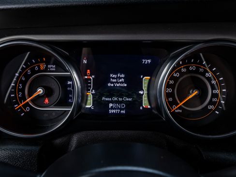 Used 2020 Jeep Gladiator Sport w/ Quick Order Package 24S AWD/4WD image 19