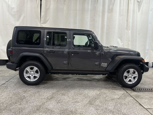 Used 2020 Jeep Wrangler Unlimited Sport S image 8