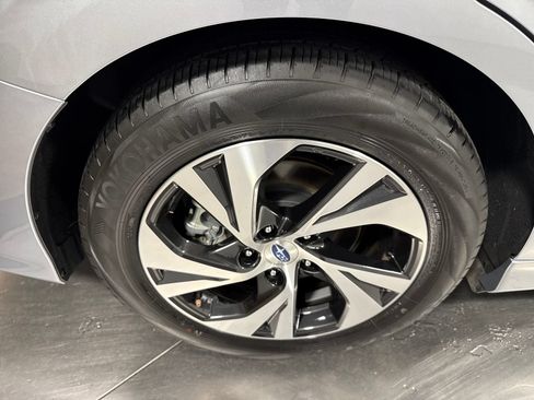 Used 2024 Subaru Legacy Premium AWD/4WD image 14