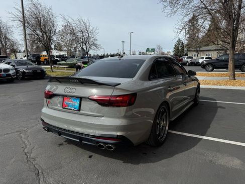 Used 2020 Audi S4 Premium Plus w/ Premium Plus Package AWD/4WD image 5