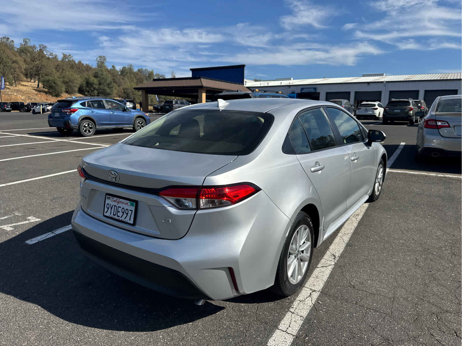Used 2026 Toyota Corolla LE w/ LE Premium Package FWD image 5