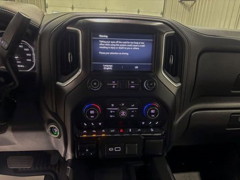 Used 2021 GMC Sierra 1500 AT4 w/ Technology Package image 23