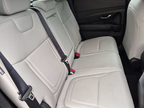 Used 2025 Hyundai Santa Cruz SEL FWD image 29