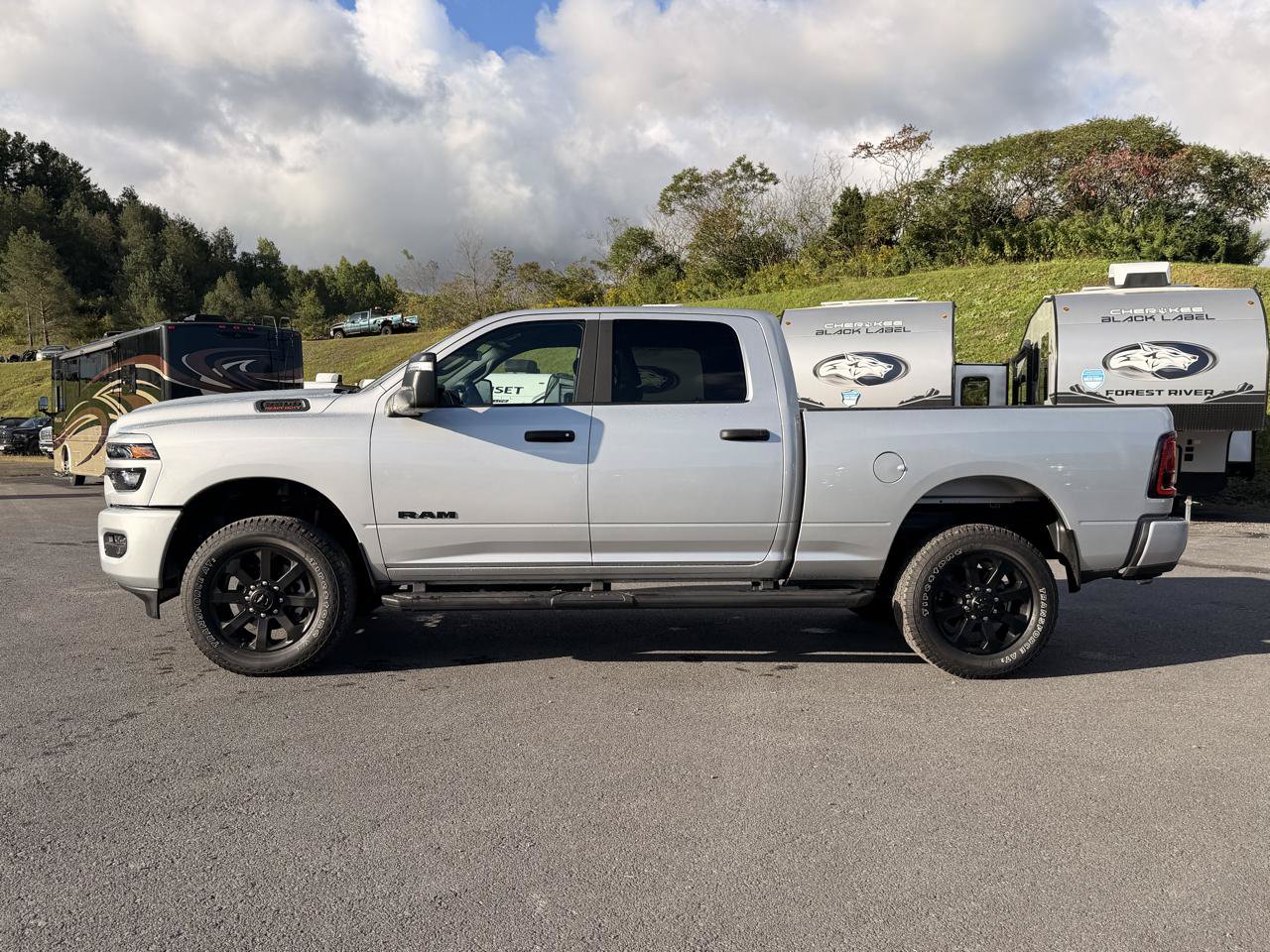 Used 2026 RAM 2500 Big Horn AWD/4WD image 8
