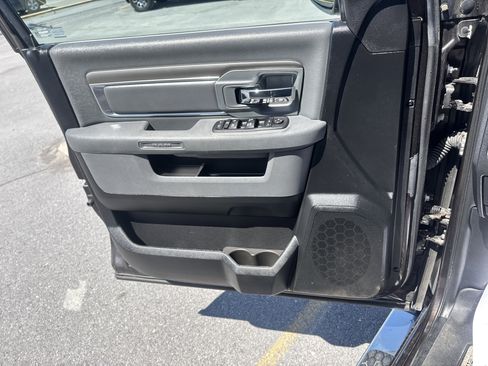Used 2017 RAM 1500 Big Horn AWD/4WD image 8