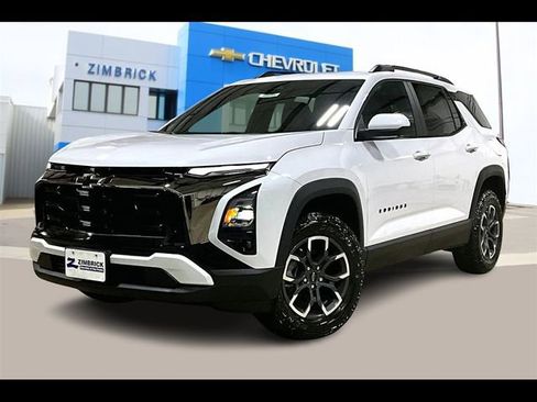 New 2026 Chevrolet Equinox ACTIV w/ Convenience Package III image 2