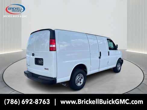 New 2025 GMC Savana 2500 w/ Driver Convenience Package image 5