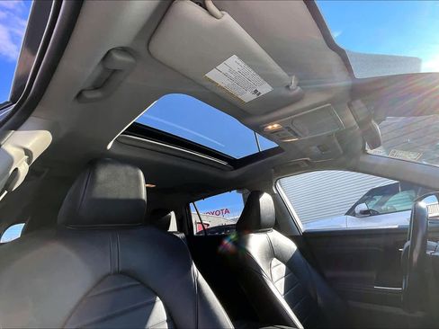 Certified 2022 Toyota Highlander XLE image 13