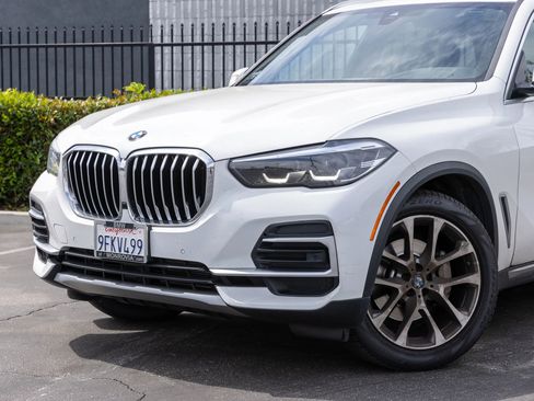 Used 2023 BMW X5 xDrive40i AWD/4WD image 9